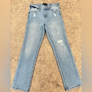 Size 6/28 mom jeans
